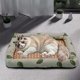 thumbnail image 2 of Almohadilla refrescante de hielo para mascotas de 40 x 30 cm, para todas las estaciones, para el verano, transpirable, para gatos y perros, portátil y plegable, para uso en interiores y exteriores., 2 of 6