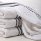 thumbnail image 1 of Nvzi 3 toallas de baño, toalla de playa, multiusos, para baño, fitness, deportes, para afrontar diversas situaciones sin esfuerzo. 12,99 x 12,99 pulgadas (blanco), 1 of 4
