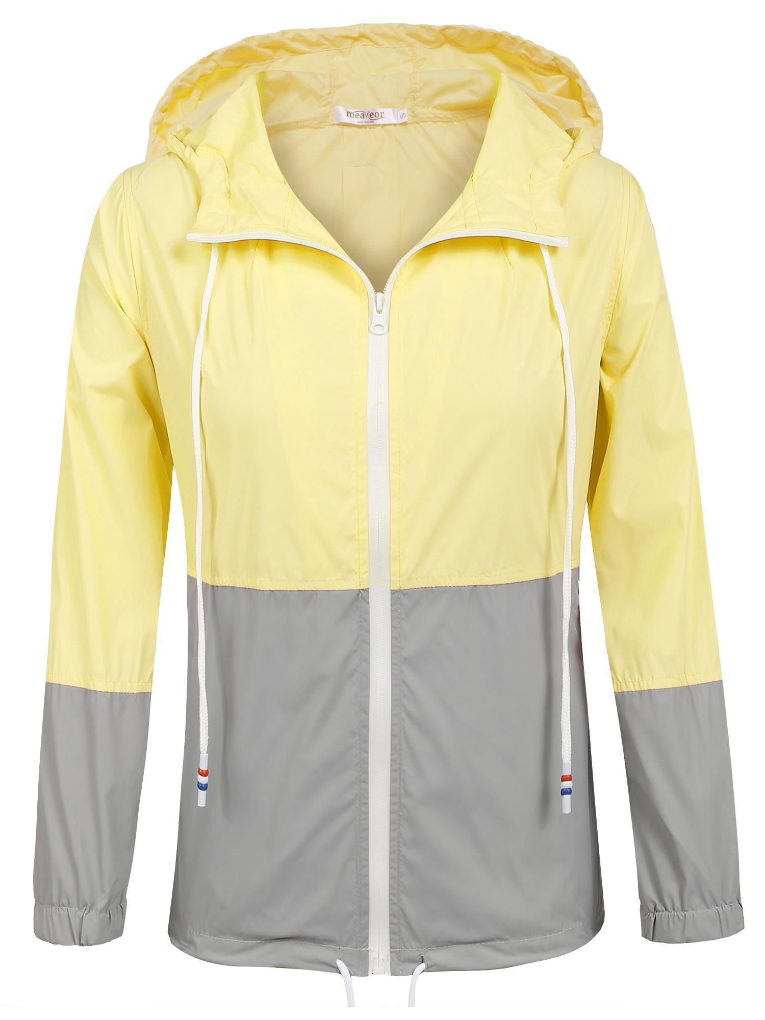 Zeagoo Casual Womens Jackets Lightweight Packable Hooded Windbreaker Waterproof Rain Jacket 