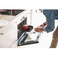 thumbnail image 2 of MasterPan Grill pan with stainless steel chef's handle, Silicone handle cover, Ilag granitec non-stick coating, Induction base, 10 inches (25 centimeter), 2 of 8