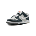 thumbnail image 4 of NIKE GRADE SCHOOL Dunk Low "Split - Deep Jungle" FB9109 300 FB9109 300 from Stadium Goods, 4 of 8