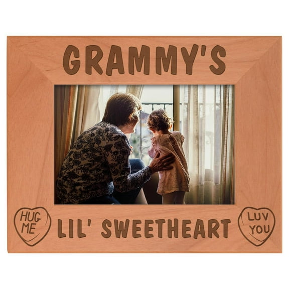 ThisWear Personalized Gifts Grammy's Lil Sweetheart Baby Granddaughter Natural Wood Engraved 4x6 Landscape Picture Frame Wood