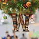 thumbnail image 2 of Adornos de árbol de Navidad con forma de libro, colgante de estantería con forma de letra, adorno de bibliotecario para amantes de los libros, adorno de acrílico para Navidad, regalo para amantes de l, 2 of 6