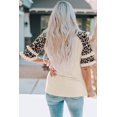 thumbnail image 1 of ABPHQTO Top de manga corta con volantes en capas y estampado de leopardo con bandera estadounidense de color albaricoque para mujer, 1 of 5