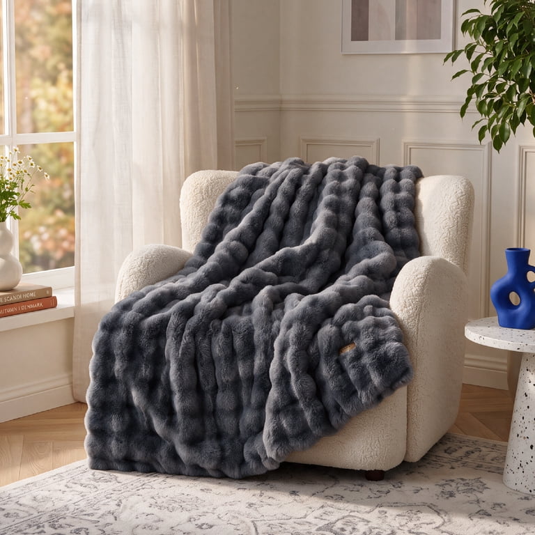 U by Bedsure Gentlesoft Fluffy Fleece Throw Blanket, 50x60" photo 5