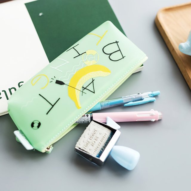 Xihbxyly Estuche Triangular Compacto para Lápices, Lavable y Duradero, con Cremallera Práctica, Organizador Multiusos, Neceser de Viaje para Maquillaje, 19 X 3,5 X 8 Cm.