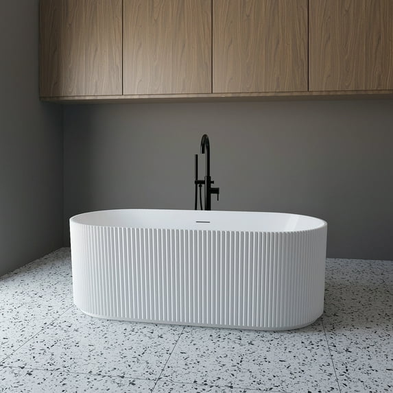 Harlen White High-gloss Center Drain Acrylic Free-standing Tub