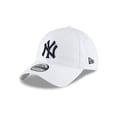 thumbnail image 1 of Gorra New Era Réplica Core Classic Twill 9TWENTY Yankees, 1 of 2