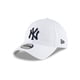 thumbnail image 1 of Gorra New Era Réplica Core Classic Twill 9TWENTY Yankees, 1 of 2