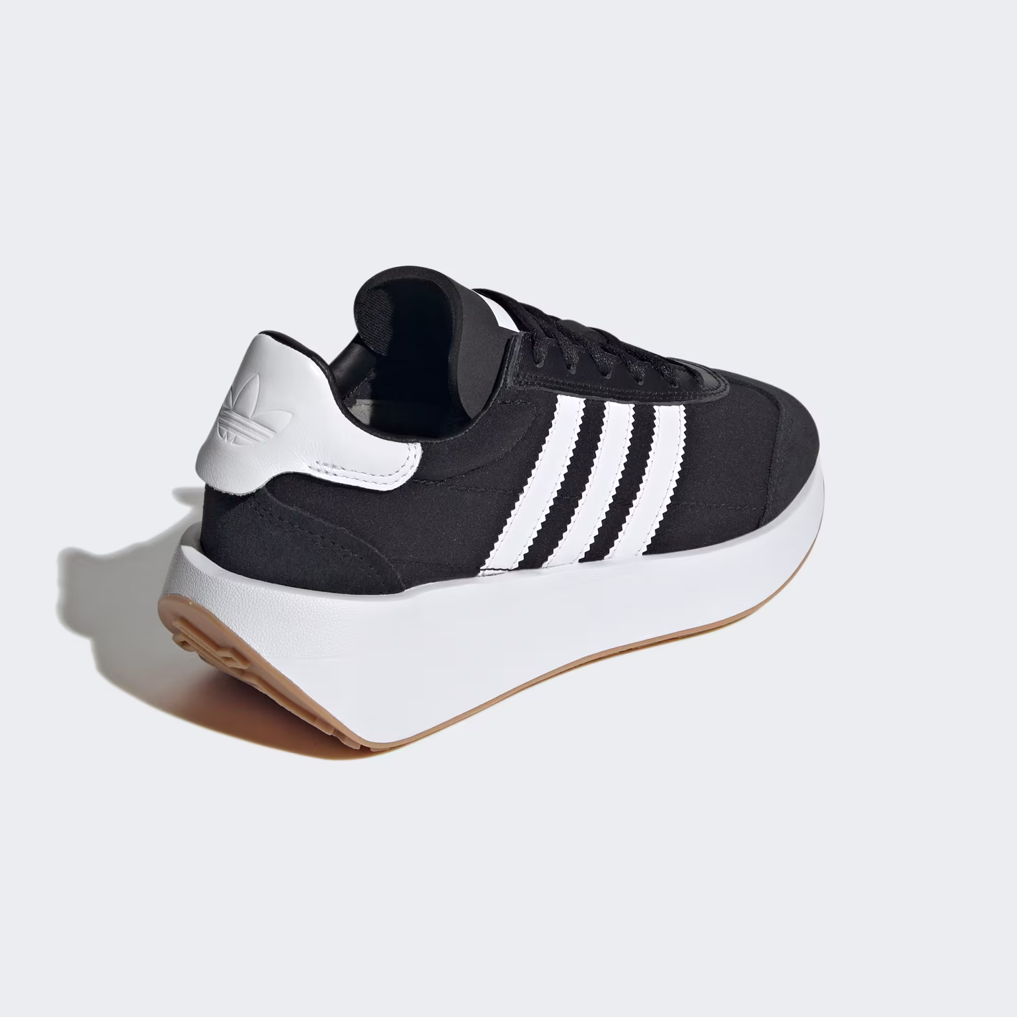 thumbnail image 3 of Tenis Adidas Country XLG Niños Negro de Cuero Escolar Resistente, 3 of 5