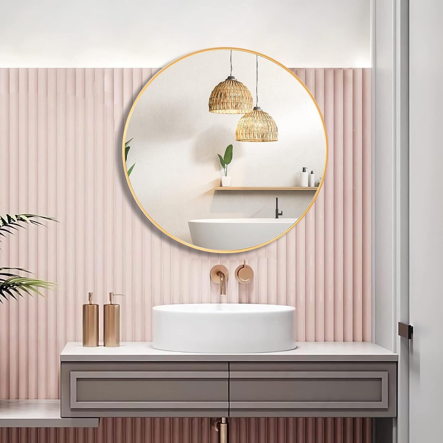 Mirstory 32.2" Modern Wall Mirror Bathroom Mirror Wall Mounted Round Mirror with Aluminum Alloy Frame, Gold