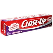2 Pack - Close-Up Toothpaste Gel Freshening Red 6 oz Each