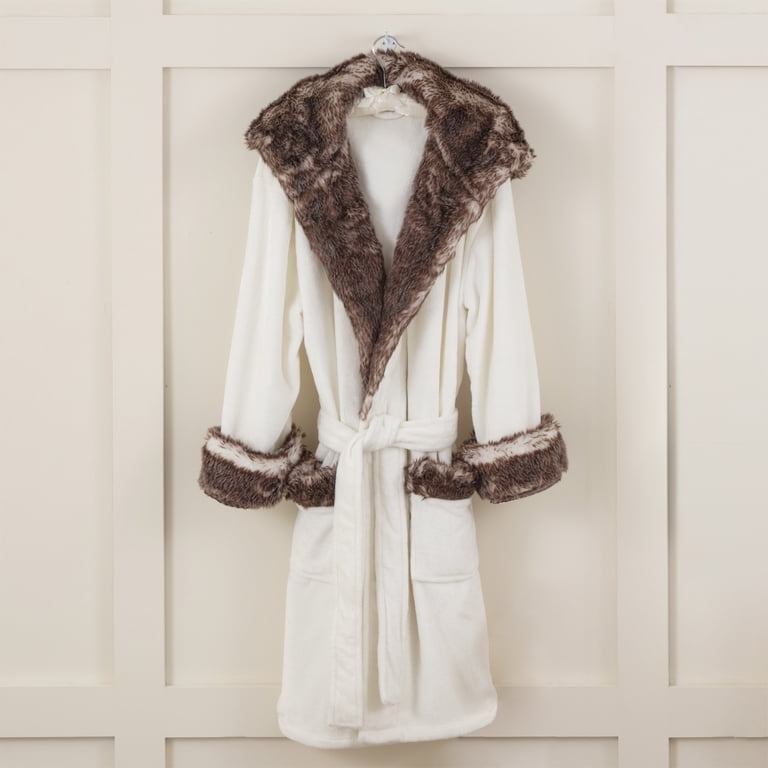 The White Fur Robe