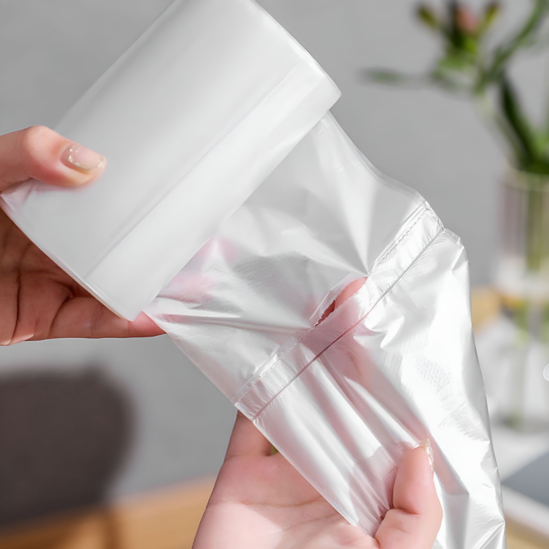 LAMIRO 4 Gallon Small Trash Bags 5 Rolls 100 Count,Small Garbage Bag 4-6 Gallon for Office,Bedroom,Bathroom,Small Trash Bags 4 Gallon
