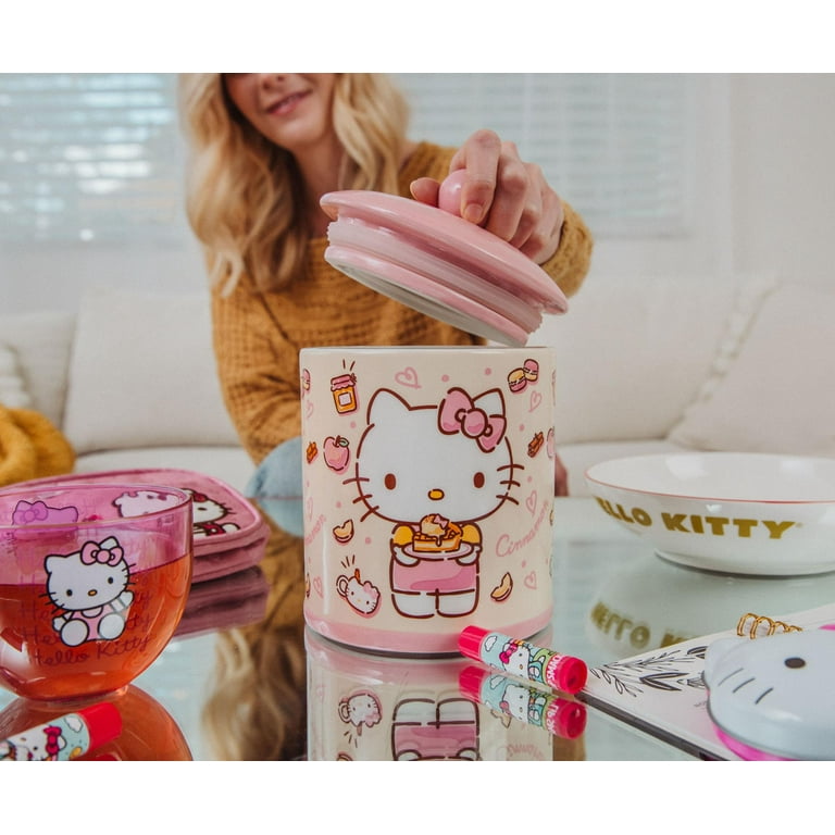 Sanrio Hello Kitty Apples and Cinnamon Ceramic Food Storage Snack
