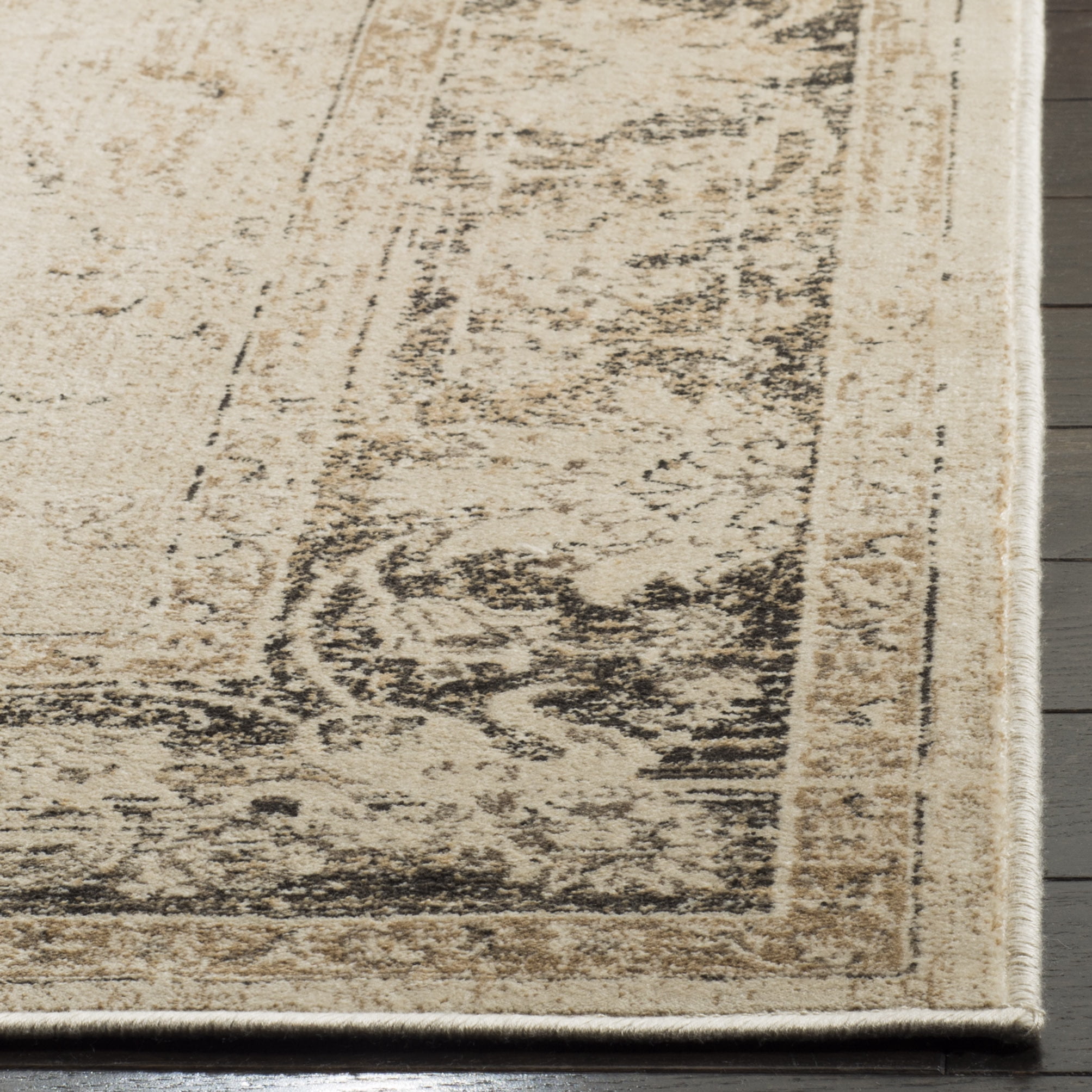 SAFAVIEH Vintage Jaxon Bordered Area Rug, Stone, 6' x 6' Square
