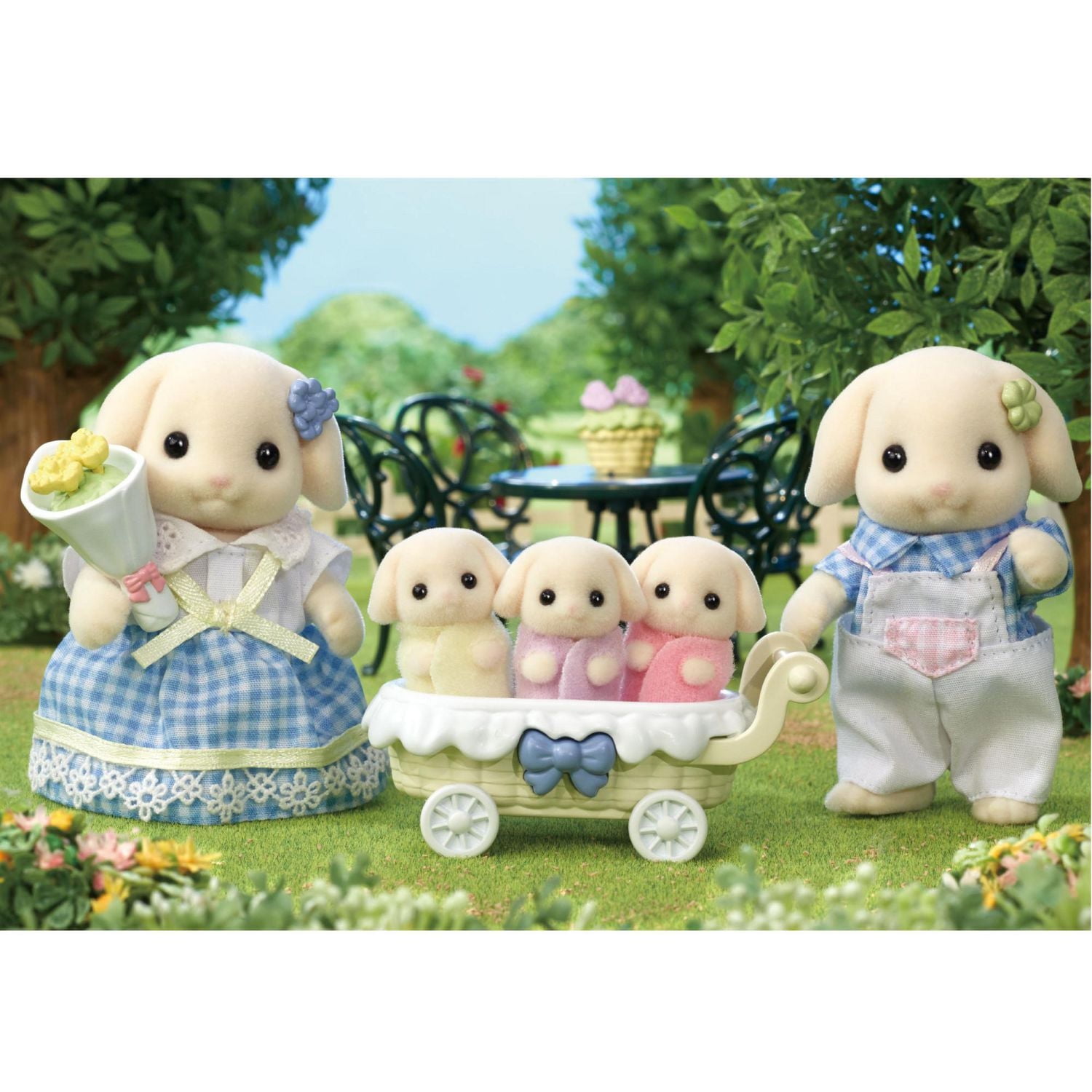 Calico Critters Flora Rabbit Family, ensemble de 4 figurines de poupées à collectionner 4 figurines de poupées