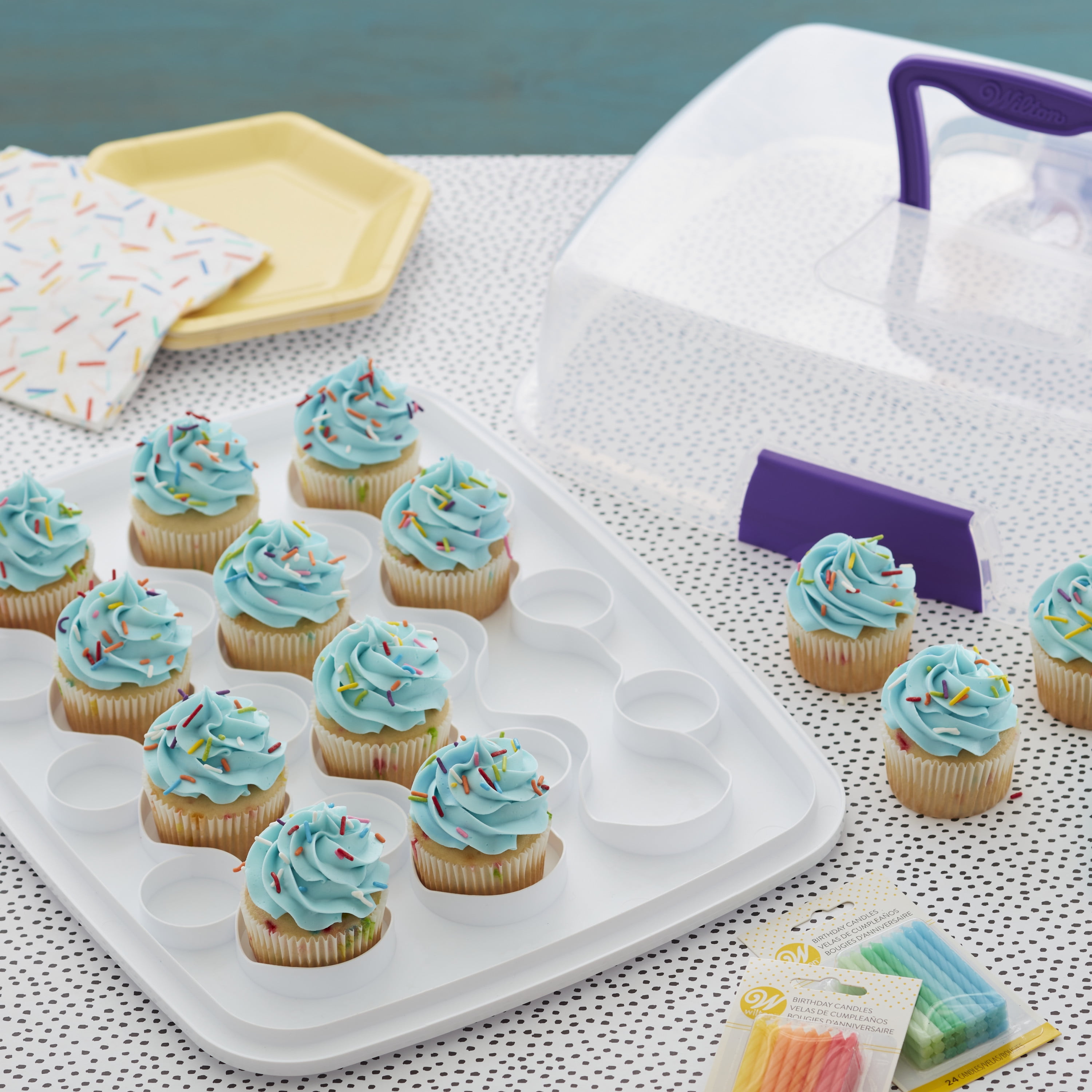 Wilton Oblong Cake and Cupcake Carrier, Practical Cupcake Container, Plastic