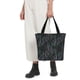 thumbnail image 5 of Easygdp Lavender Flowers Bolso de Hombro para Mujer, Bolso Bandolera y Cartera de Mano Elegante para Uso Diario, 5 of 6
