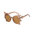 thumbnail image 2 of Gafas de sol Sunnimix Tonos de moda para mujer europea, 2 of 6