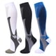 thumbnail image 2 of Calcetines de compresión para hombre y mujer, medias deportivas para fútbol, antifatiga, alivio del dolor, 20-30 Mmhg, color negro en unisex, 2 of 2