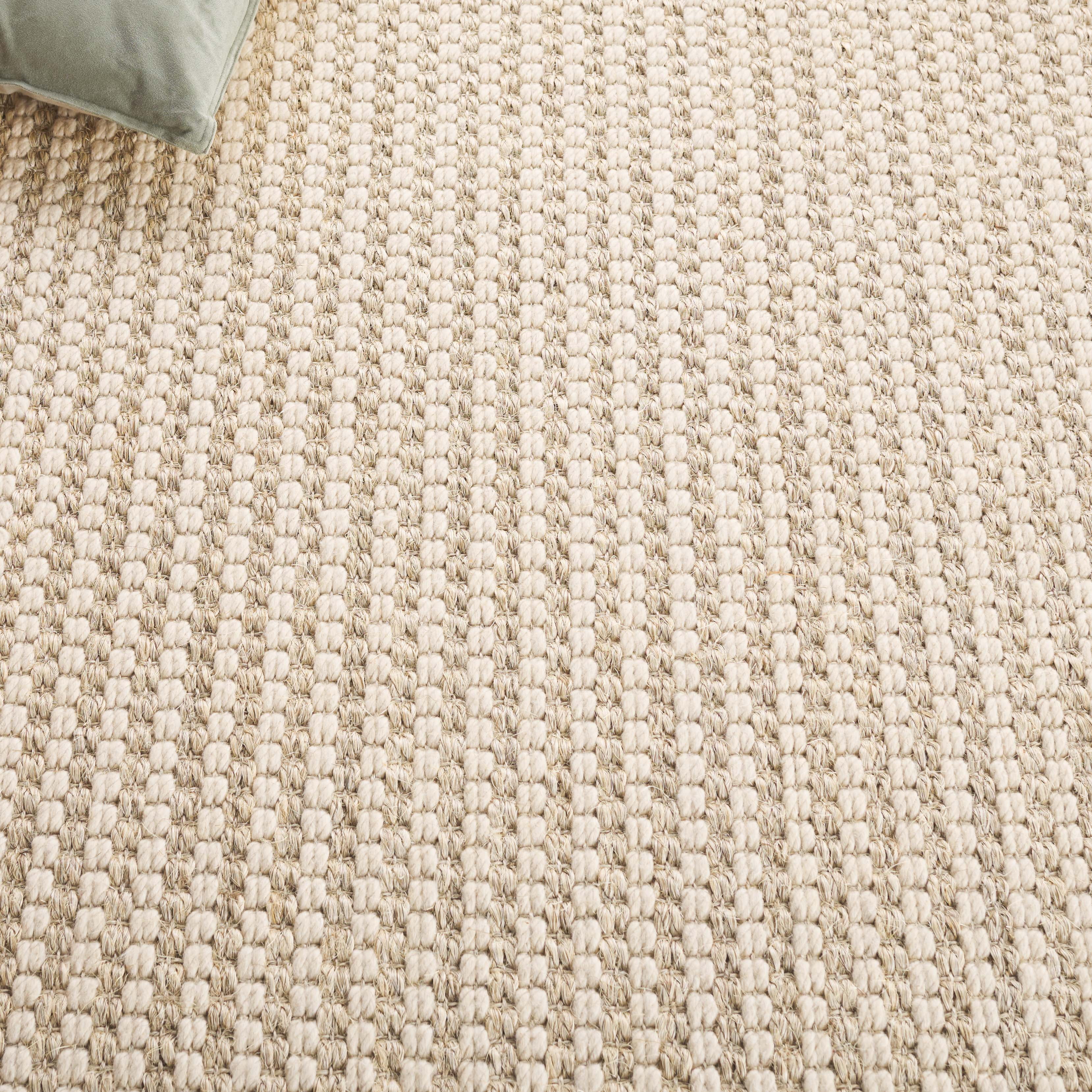 SAFAVIEH Palm Beach Trafford Solid Area Rug, Ivory, 3' x 5'