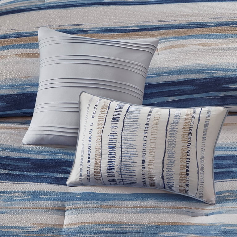 Gracie Mills Javier 8-Piece Tranquil Seersucker Stripe Comforter