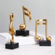 thumbnail image 5 of 3 piezas de música rústica nota Musical escultura Musical símbolo de música figurita adornos para escritorio sala de decoración de perfecl Escultura de notas musicales, 5 of 8