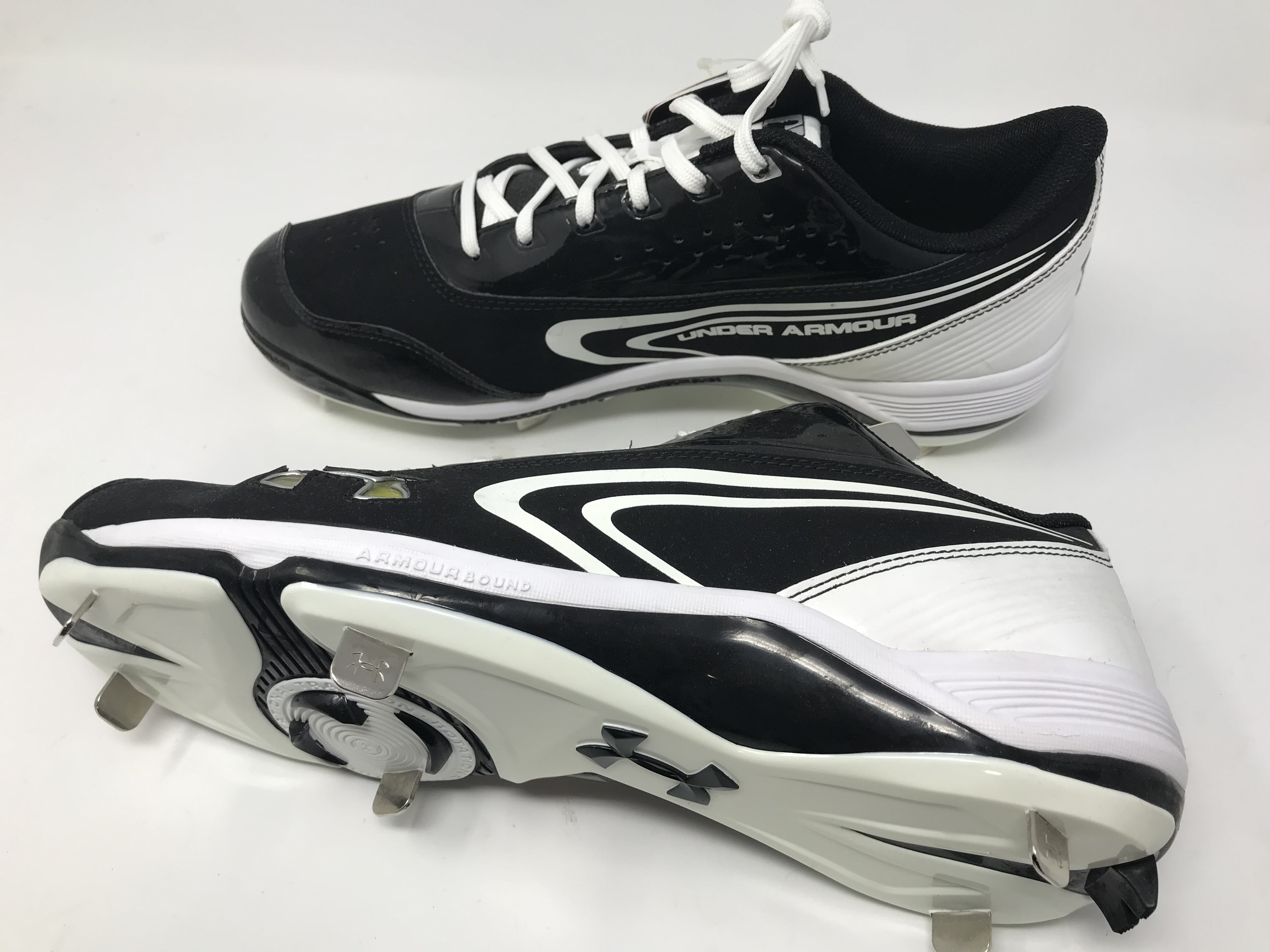 New Under Armour Men's 10 Ignite III Low ST CC Baseball Cleats White/Black 