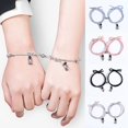 thumbnail image 2 of Paquete De 2 Pulseras De Astronauta Estrella Para Mujer Pareja Imán Pulsera Gao Jiahui unisex, 2 of 2