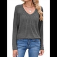 thumbnail image 3 of Camisetas de Larga para Mujer, Cuello en V, Suaves, Básicas, Holgadas, Informales, Moda de Otoño. Gris Oscuro XXL, 3 of 10
