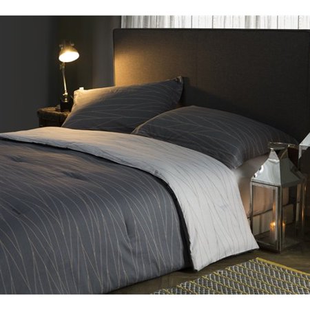 George Oliver Chestertown Fracture Cotton Reversible Comforter