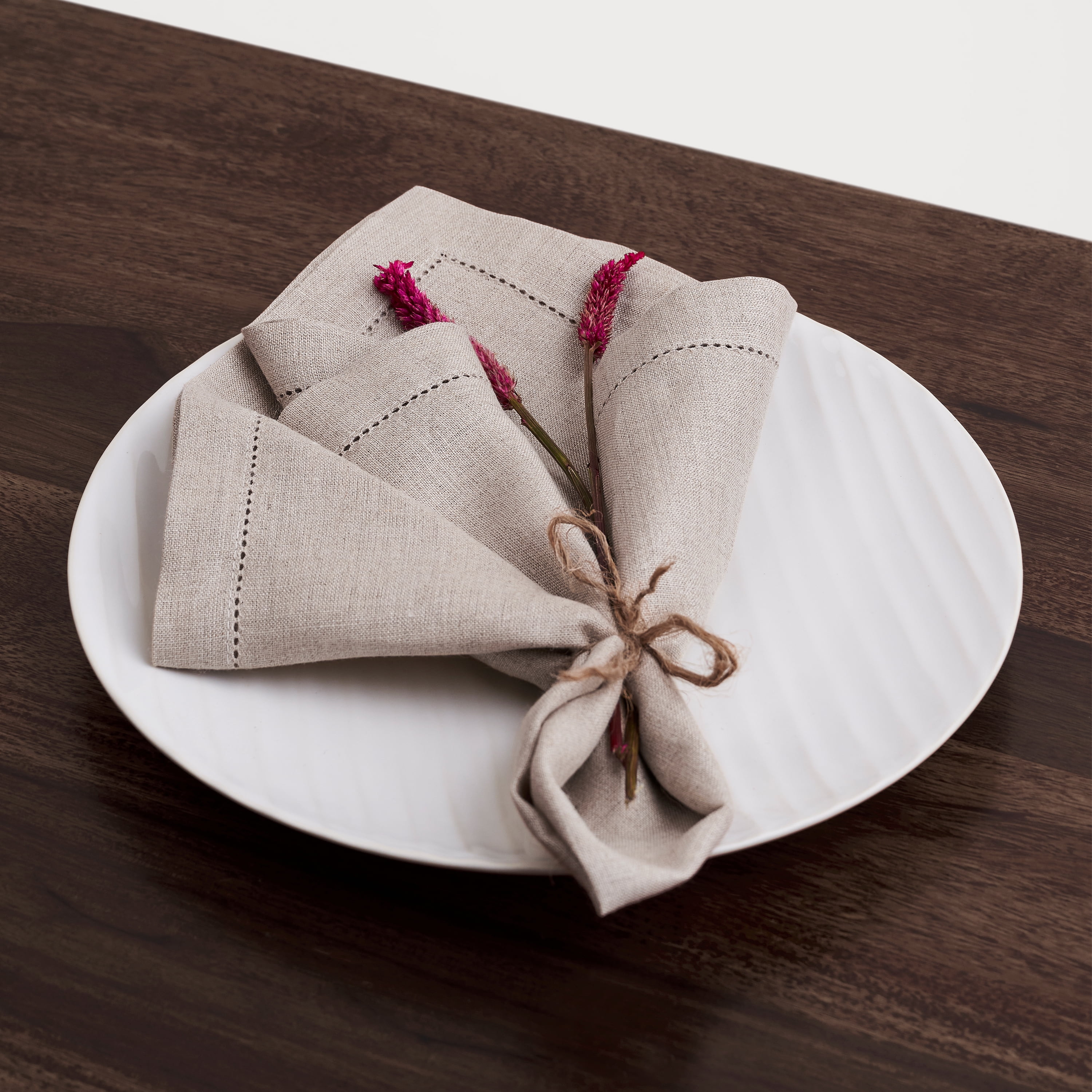 Cloth Napkin D’Moksha Homes 100% Pure Linen Hemstitch 20 x 20 inch White Set of 4 Dinner Napkins for Christmas- Natural Fabric European Flax Great Gift Choice Handmade with Mitered Corners