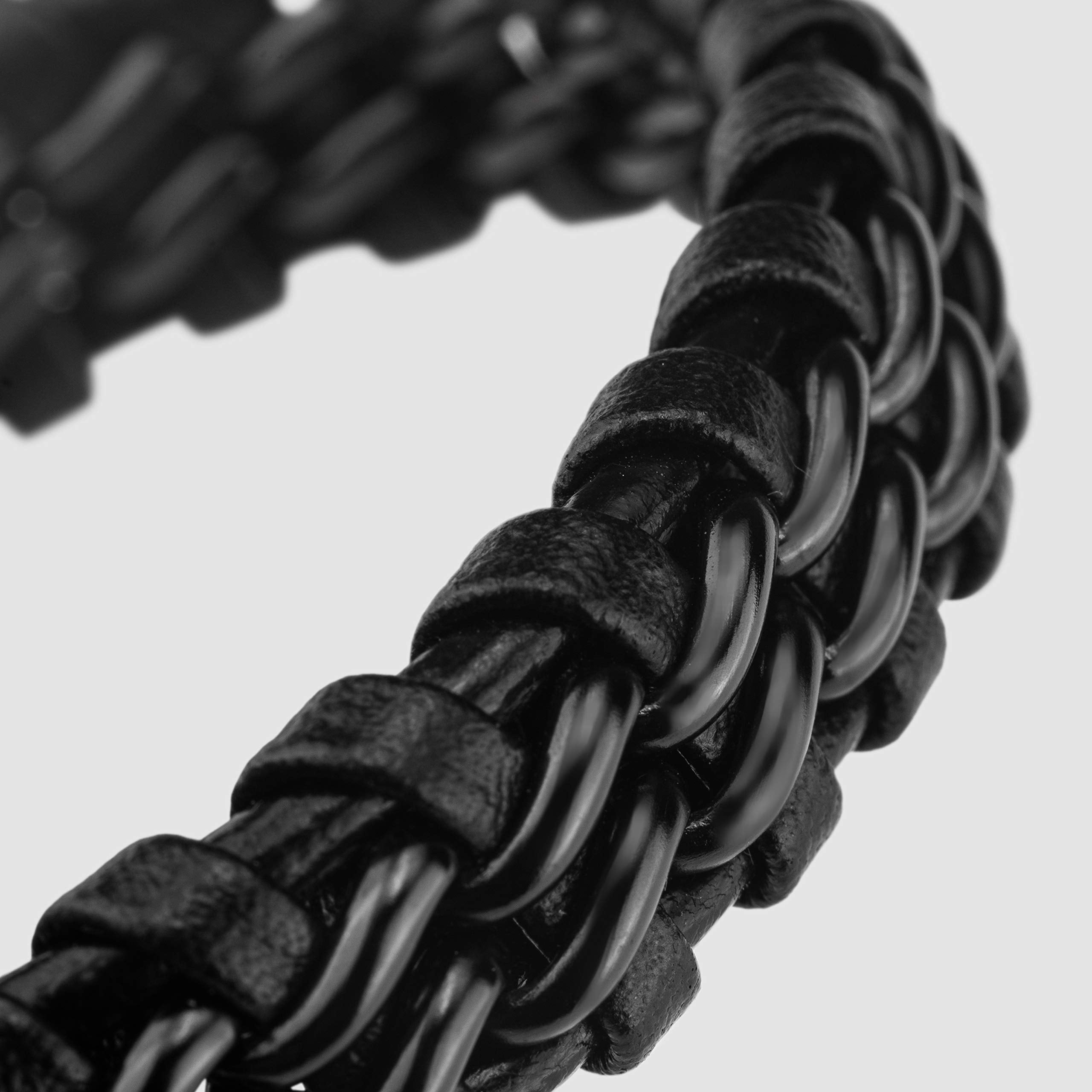 SERASAR Leather Bracelet for Men "Steel" with stainless steel magnetic closure, Black 20cm, including gift box