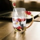 thumbnail image 4 of Vaso de cristal esmaltado pintado a mano con diseño de rosas. Elegante vaso para agua, té y otras bebidas. Cristalería duradera con asa y cuchara con diseño de rosas para uso en interiores., 4 of 7