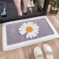 thumbnail image 3 of Alfombra cómoda de felpa de lujo para baño,Hermoso diseño de margarita,Decoración perfecta Alfombra antideslizante de felpa pequeña,Lavable a máquina,Alfombras de baño gruesas, súper suaves y mejor, 3 of 8