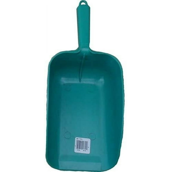 Farm Tuff Plastic Feed Scoop, 4-Quart, White/Green