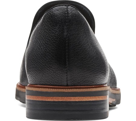 frida loafer clarks