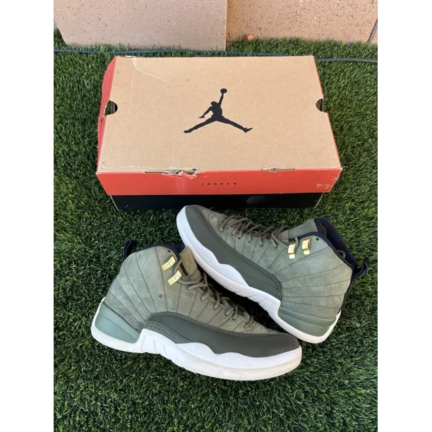 Size 9 - A i r-Jor-dan 12 Retro CP3 Class of 2003 GREAT CONDITION