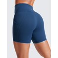 thumbnail image 2 of Shorts CRZ YOGA Butterluxe tiro alto 5" con bolsillos azul marino XS, 2 of 5