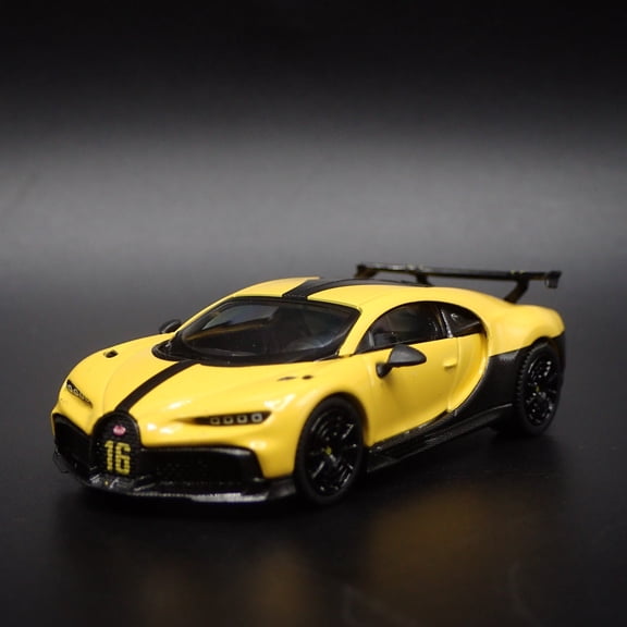 Open Box 2020 BUGATTI CHIRON PUR SPORT 1:64 SCALE COLLECTIBLE DIORAMA DIECAST MODEL CAR