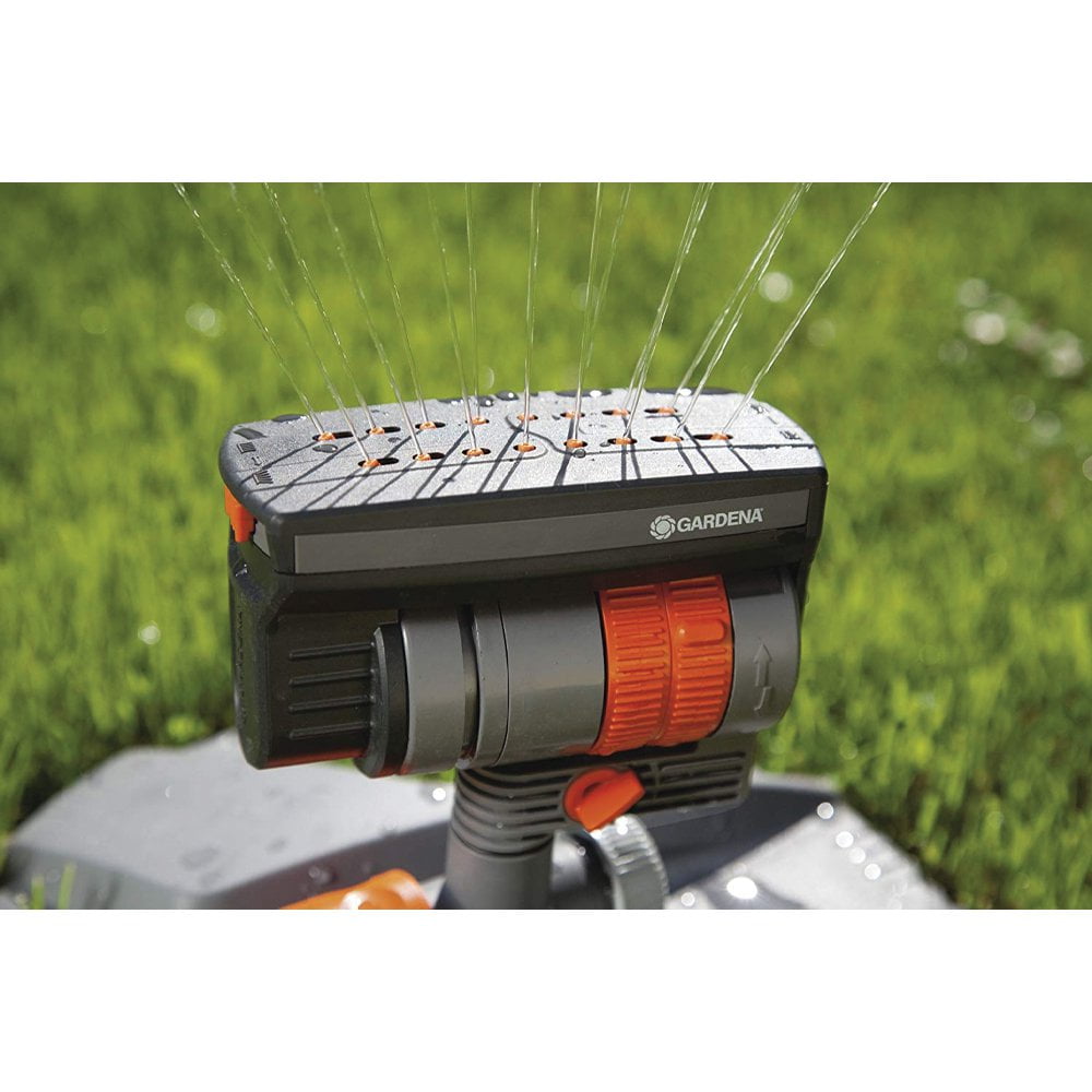rianiq07 Outdoor ZoomMaxx Oscillating Sprinkler on Weighted Sled Base 84-BZMX 