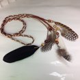 thumbnail image 3 of Diadema de plumas, correas para el pelo hippie, tocado de plumas trenzado con borlas, cuerda de cuero para mujer, accesorios para el cabello de Carnaval y Festival Adepaton 2036012, 3 of 8