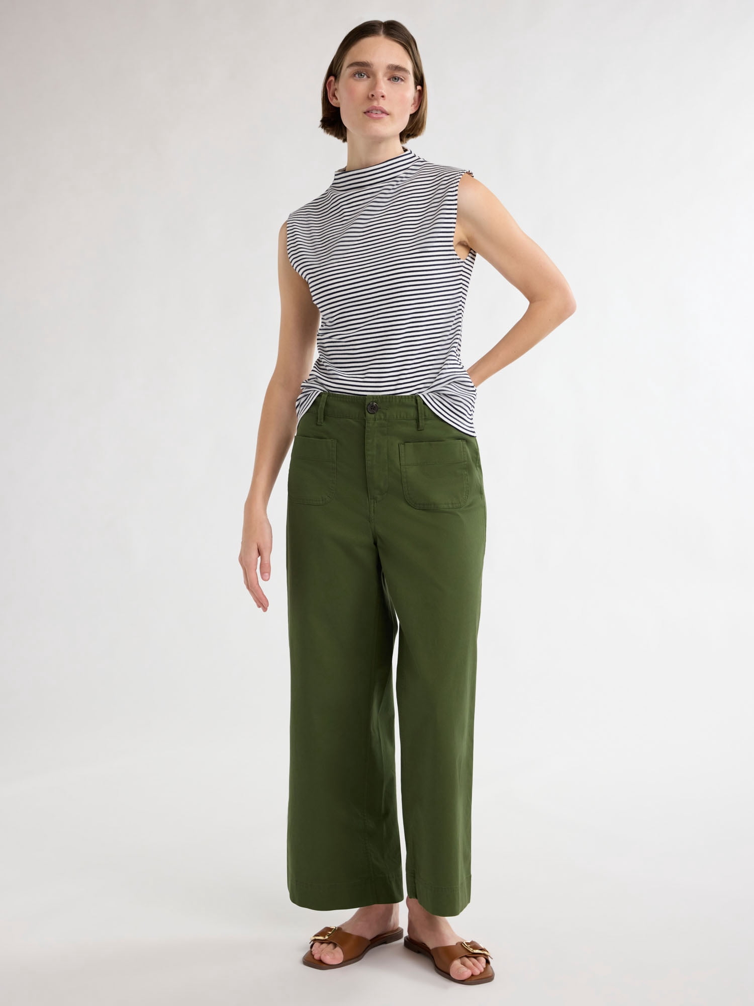 Free Assembly Women’s and Women's Plus Sleeveless Mock Neck Top, Sizes XS-4X