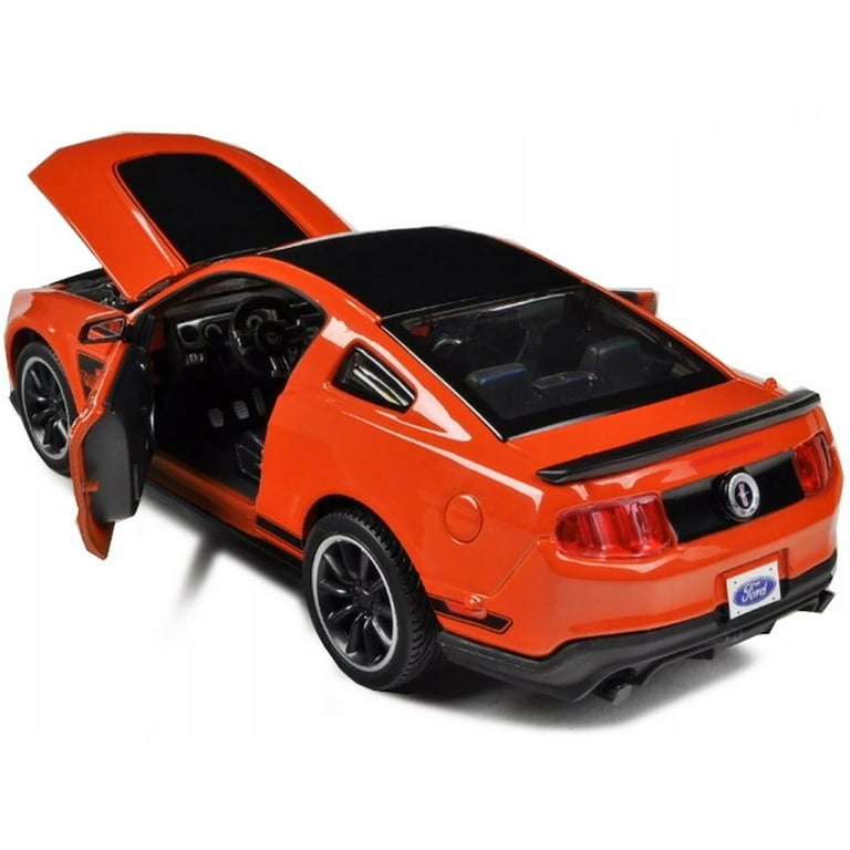 ミニカー M2 1/24 Ford Mustang Boss 302 1970 Ford Mustang BOSS 302 Medium Blue Metallic with Black