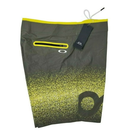 Men's Oakley Pixel Board Short Dark Brush 18 Inches - Size 36
