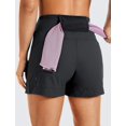 thumbnail image 2 of Shorts CRZ YOGA de tiro medio con elasticidad, bolsillos con cierre de 4" para senderismo, 2 of 6