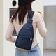thumbnail image 4 of Bolso bandolera de viaje moderno para hombre y mujer, de tela impermeable de gran capacidad, práctico bolso bandolera frontal., 4 of 8