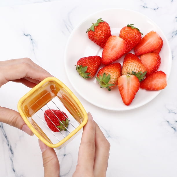 Ensemble de 3 Trancheuses avec Brosse de Nettoyage Trancheuse en Acier Inoxydable Trancheuse de Fraises Trancheuse de Bananes Coupe-Fruits