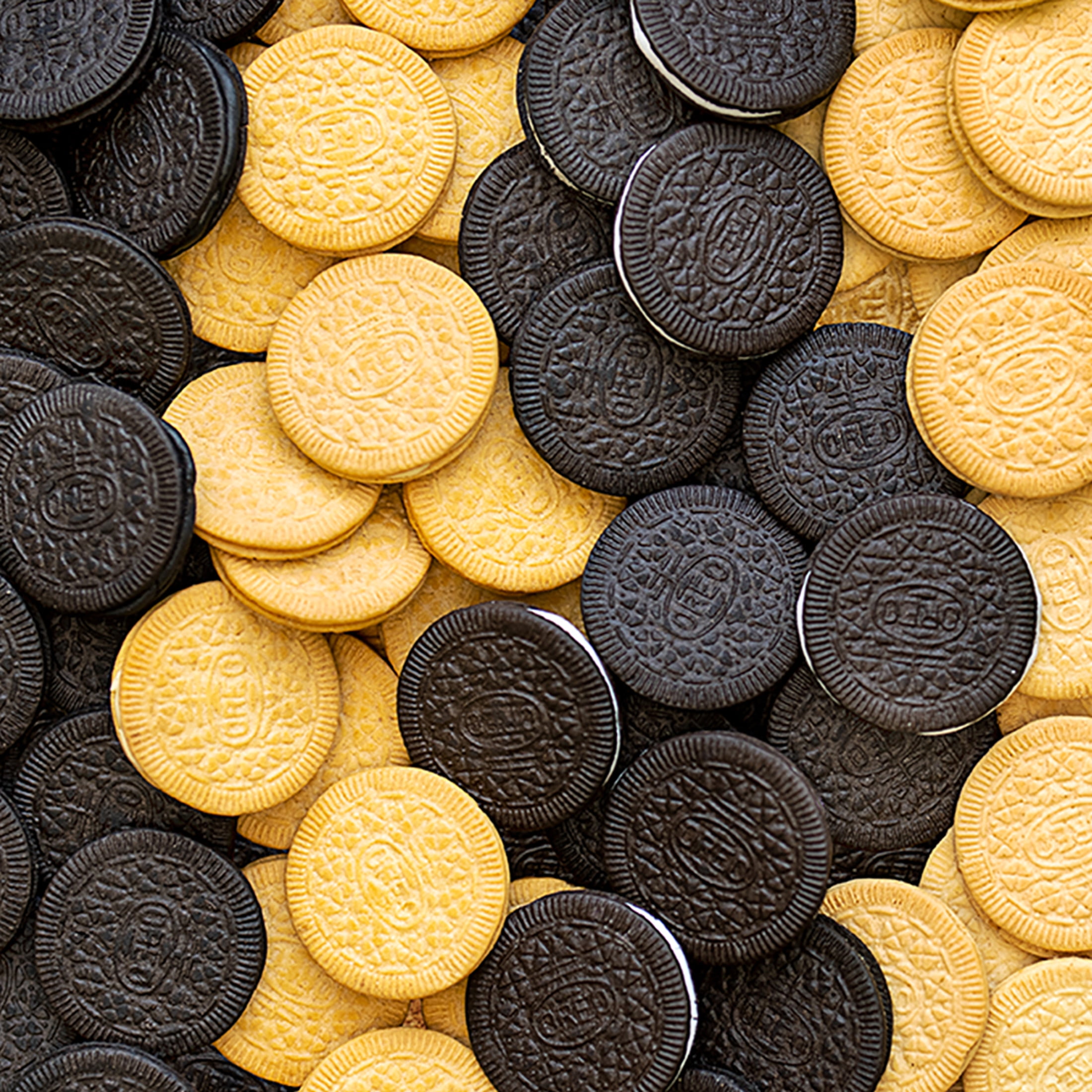 (3 pack) OREO Thins Golden Sandwich Cookies, Family Size, 13.1 oz
